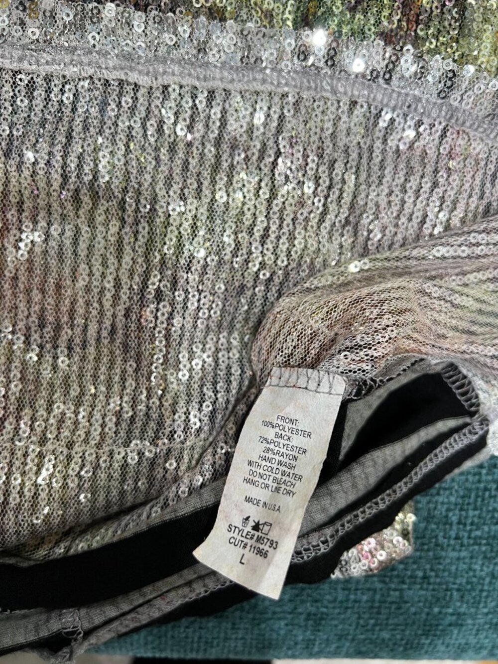 Y2K Daytrip sparkly sequined tank top size L - Picture 5 of 7